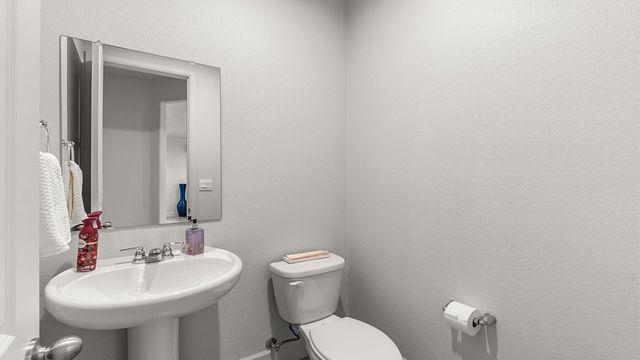 3307 Los Feliz, Santa Fe, NM 87507