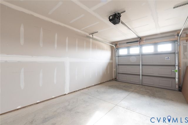 914 Encore Autumn Ln, Henrico, VA 23227