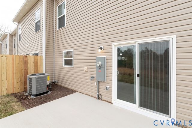 914 Encore Autumn Ln, Henrico, VA 23227