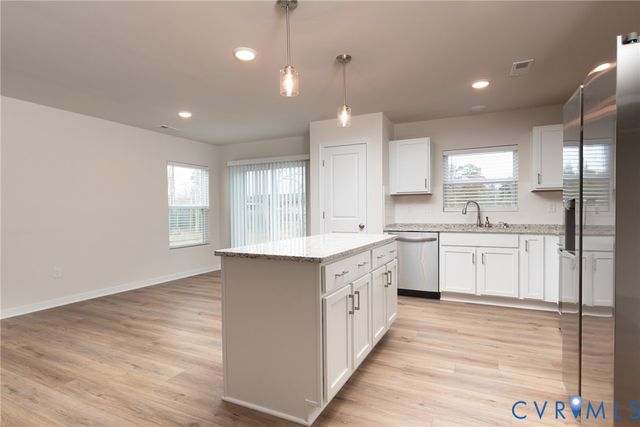 914 Encore Autumn Ln, Henrico, VA 23227