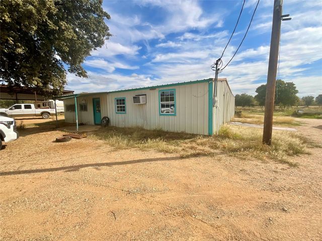 952 State Highway 22, Whitney, TX 76692