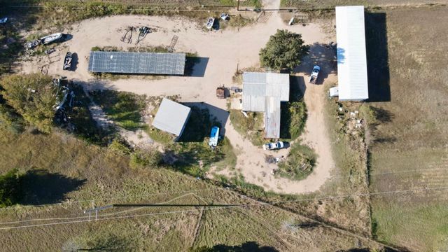 952 State Highway 22, Whitney, TX 76692