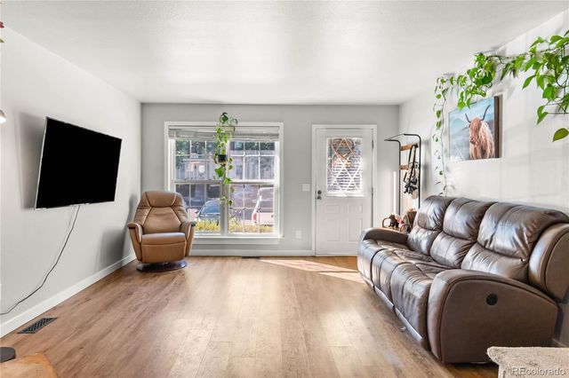 9661 W Cornell Place, Lakewood, CO 80227