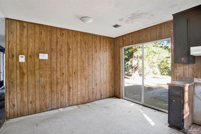 6250 Luther St, Pensacola, FL 32503