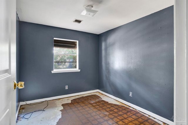 6250 Luther St, Pensacola, FL 32503