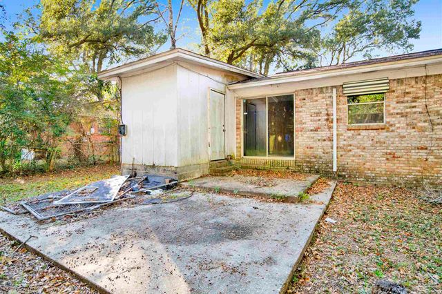 6250 Luther St, Pensacola, FL 32503