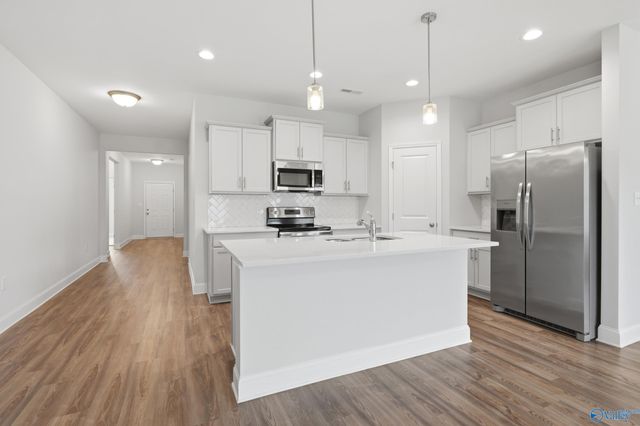 9220 Current Way, Owens Cross Roads, AL 35763