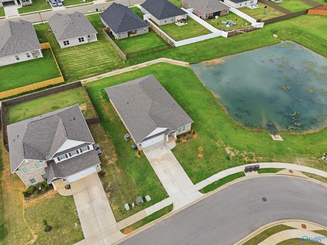 9220 Current Way, Owens Cross Roads, AL 35763