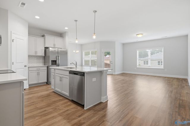 9220 Current Way, Owens Cross Roads, AL 35763