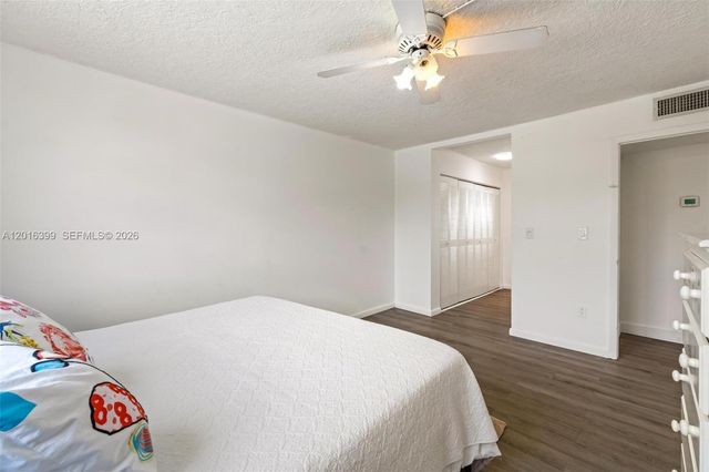 14185 SW 87th St 212A, Miami, FL 33183