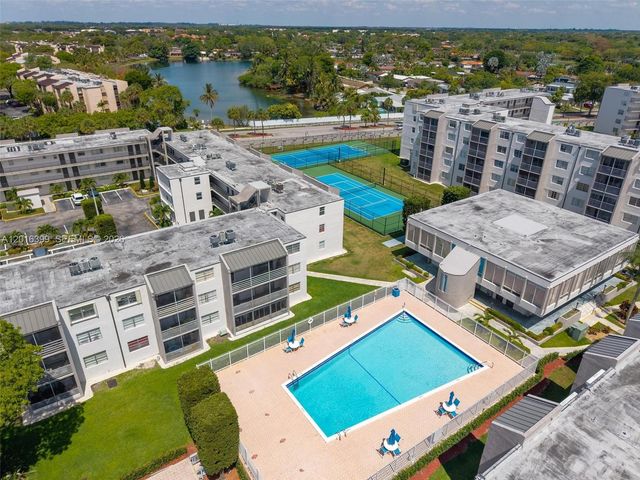 14185 SW 87th St 212A, Miami, FL 33183