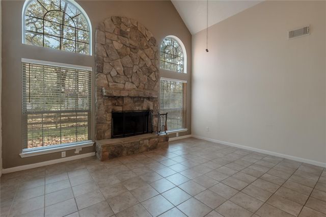 12 Quiet Wind Lane, Trinity, TX 75862