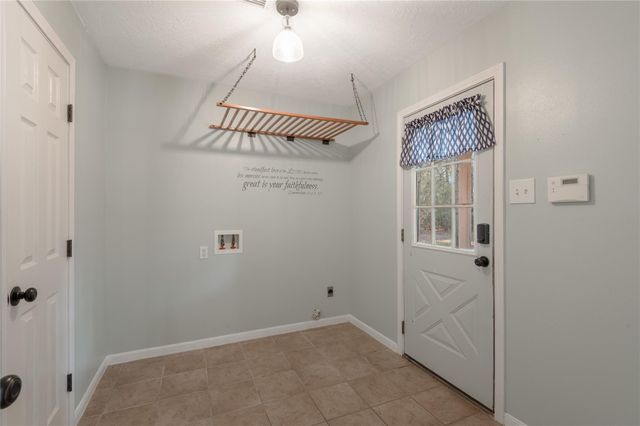 12 Quiet Wind Lane, Trinity, TX 75862