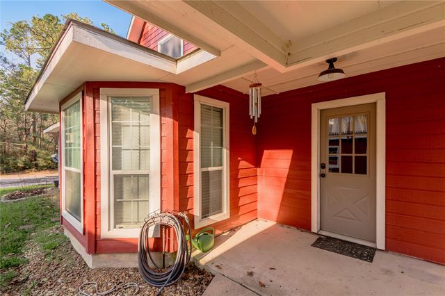 12 Quiet Wind Lane, Trinity, TX 75862