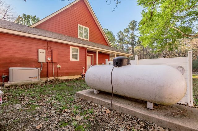 12 Quiet Wind Lane, Trinity, TX 75862