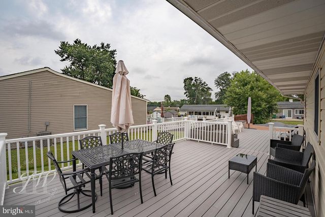 212 STANFORD RD, Fairless Hills, PA 19030