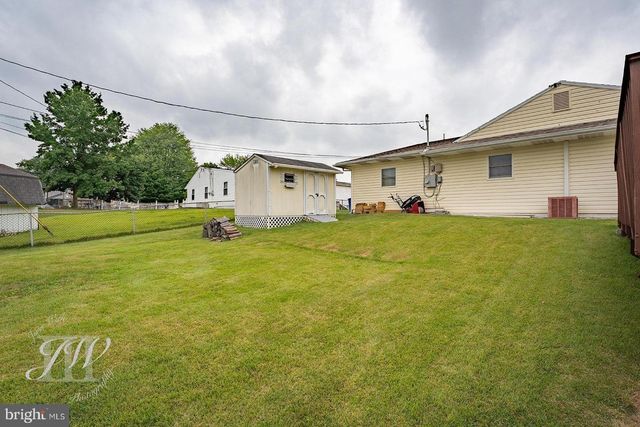 212 STANFORD RD, Fairless Hills, PA 19030