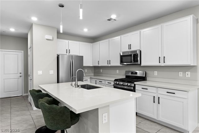 11552 Observation Point Avenue, Las Vegas, NV 89138