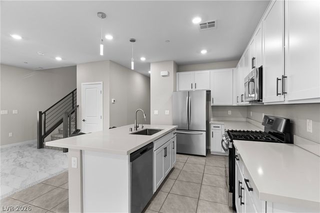 11552 Observation Point Avenue, Las Vegas, NV 89138