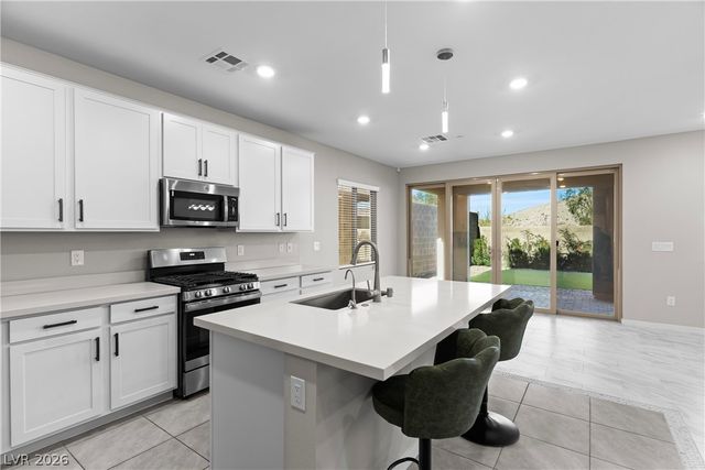 11552 Observation Point Avenue, Las Vegas, NV 89138