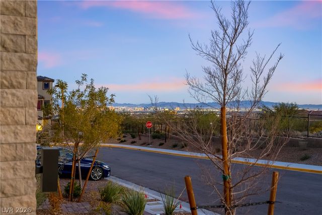 11552 Observation Point Avenue, Las Vegas, NV 89138