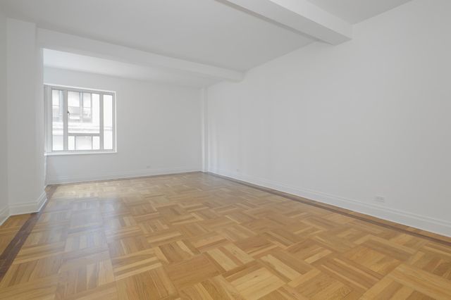 20 E 35th St Apt 6N, New York City, NY 10016