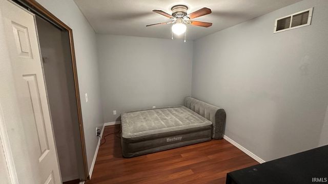 30445 S Elizabeth Drive, Elkhart, IN 46516