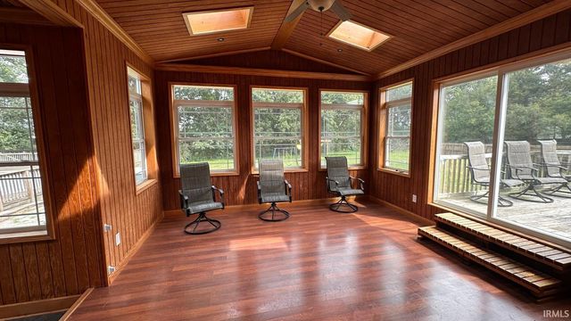 30445 S Elizabeth Drive, Elkhart, IN 46516