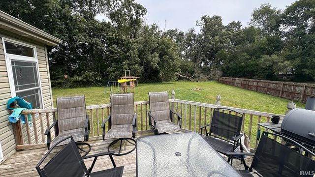 30445 S Elizabeth Drive, Elkhart, IN 46516
