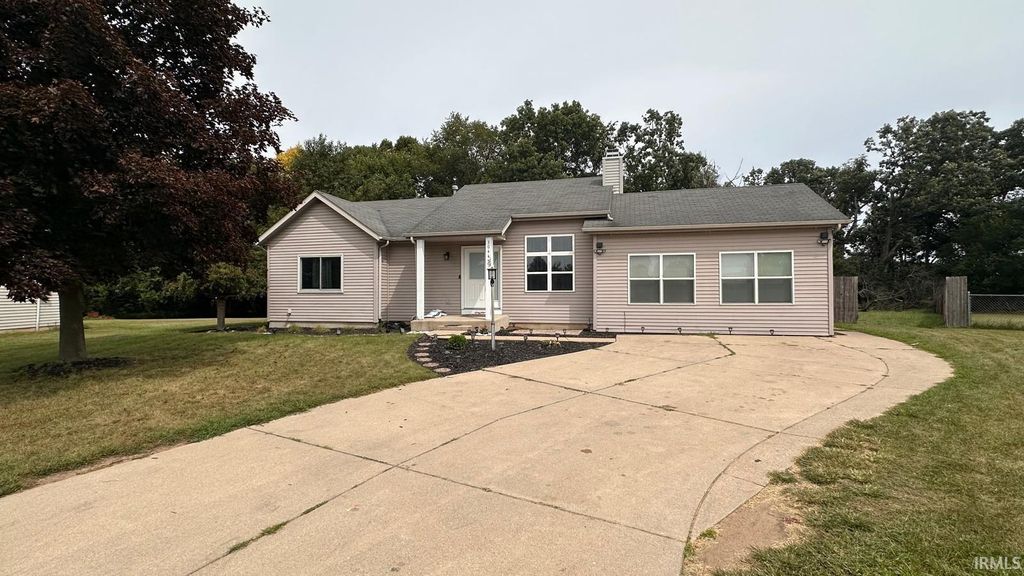 30445 S Elizabeth Drive, Elkhart, IN 46516