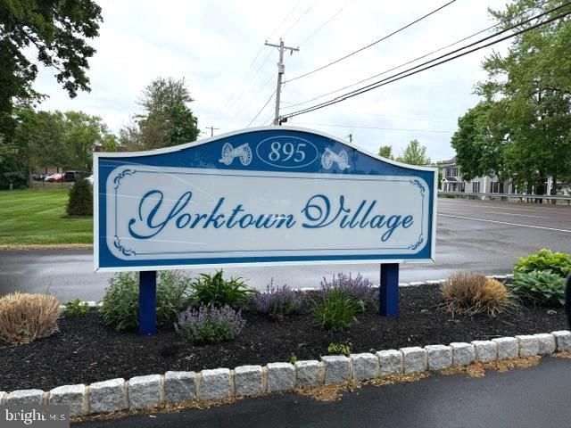 425 BRANDYWINE CT, Warminster, PA 18974