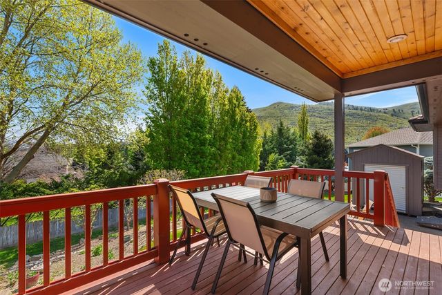 2013 Linville Drive, Wenatchee, WA 98801