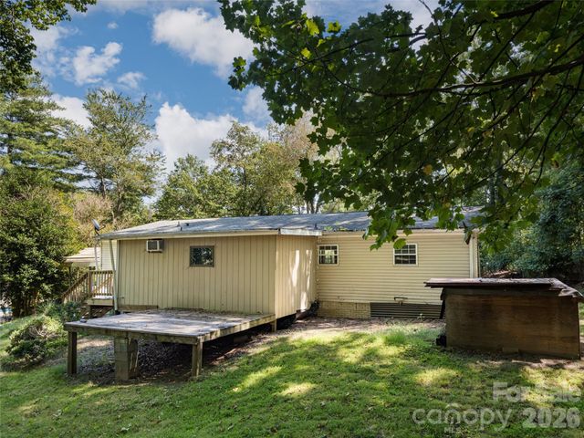 26 Audrey Lane, Asheville, NC 28806