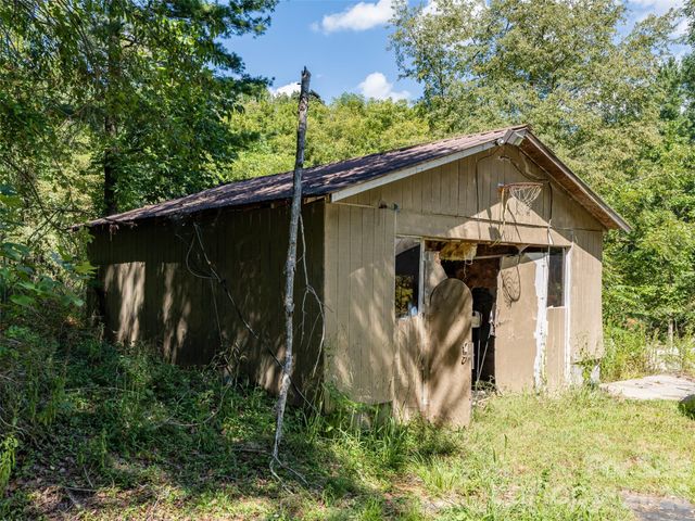 26 Audrey Lane, Asheville, NC 28806