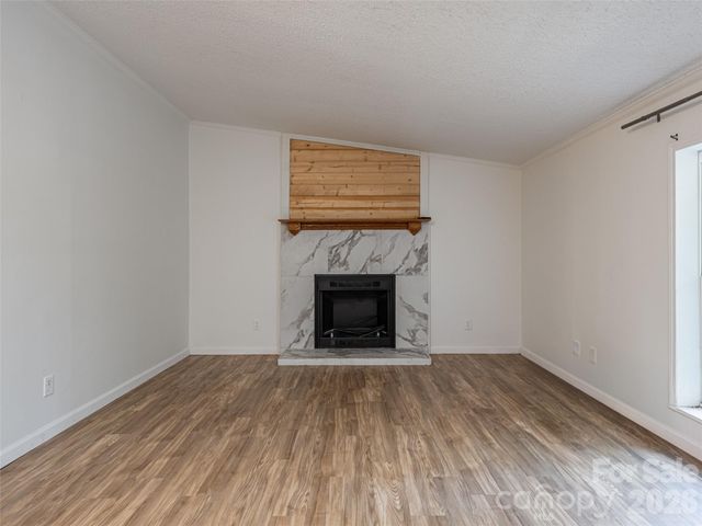 26 Audrey Lane, Asheville, NC 28806
