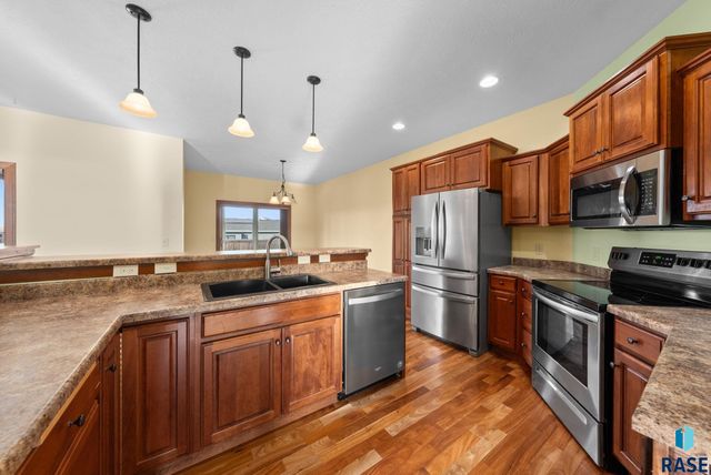 3000 W Stratton St Street, Sioux Falls, SD 57108