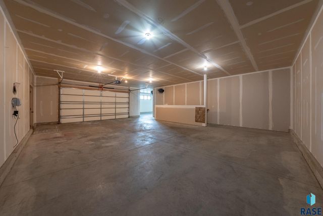 3000 W Stratton St Street, Sioux Falls, SD 57108