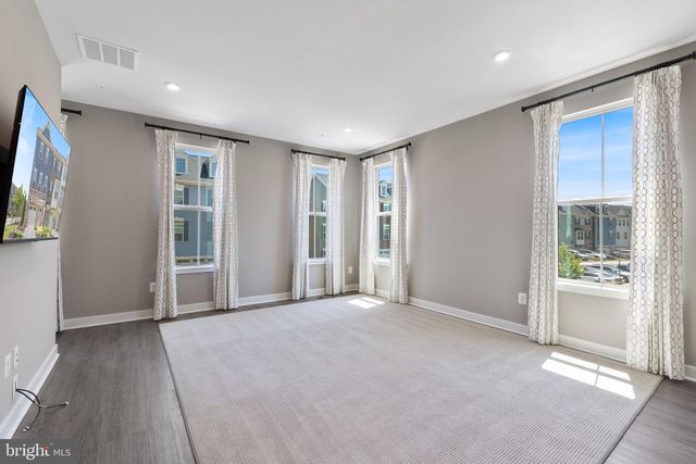 178 BETHLEHEM PL, Baltimore, MD 21225