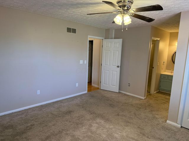 4931 Leybourne Drive, Hilliard, OH 43026