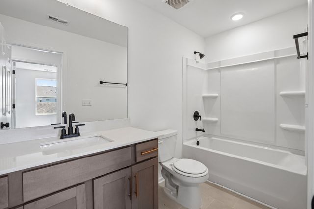 2900 Suzanne Landon Dr Unit I2, Murfreesboro, TN 37130