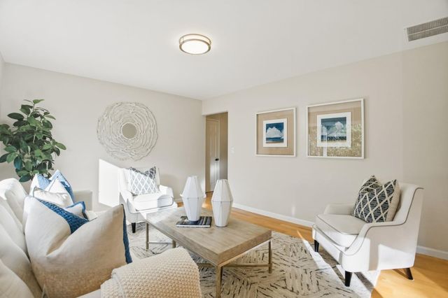 23349 Deerfield Road, Los Gatos, CA 95033