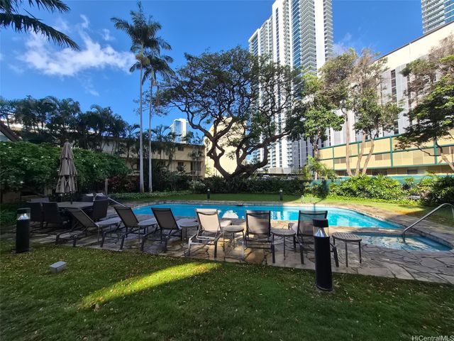 930 Kaheka Street 2601, Honolulu, HI 96814