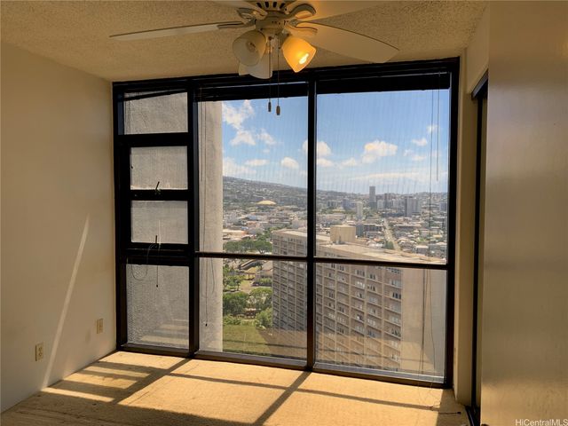 930 Kaheka Street 2601, Honolulu, HI 96814