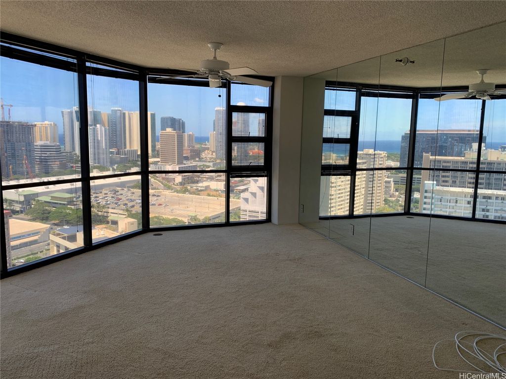 930 Kaheka Street 2601, Honolulu, HI 96814