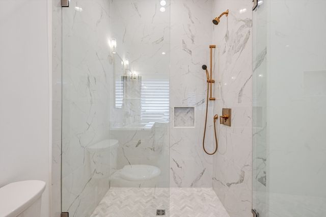 776 East Sixth Street 1, Boston, MA 02127