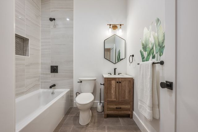 776 East Sixth Street 1, Boston, MA 02127