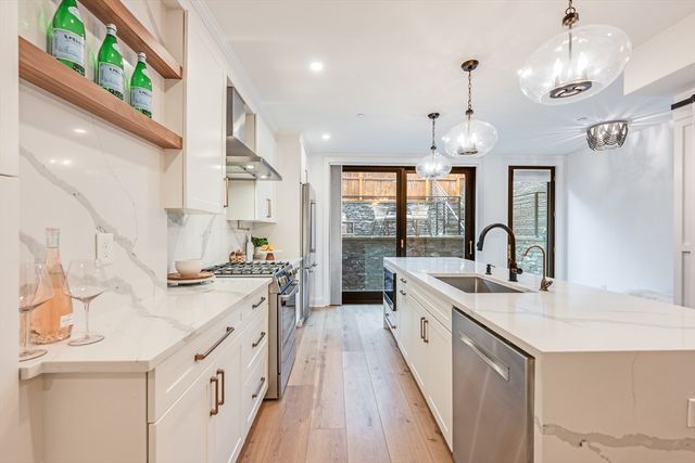 776 East Sixth Street 1, Boston, MA 02127