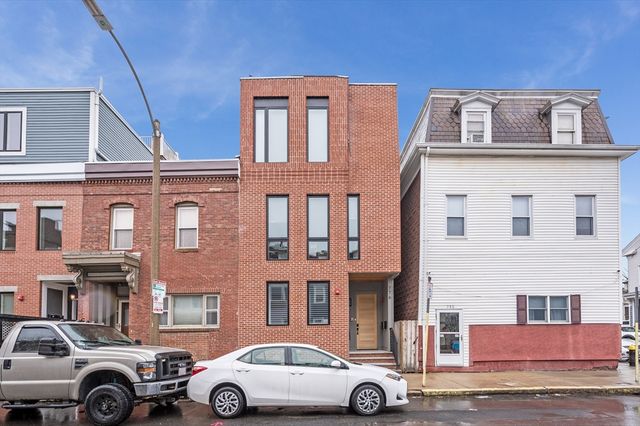 776 East Sixth Street 1, Boston, MA 02127