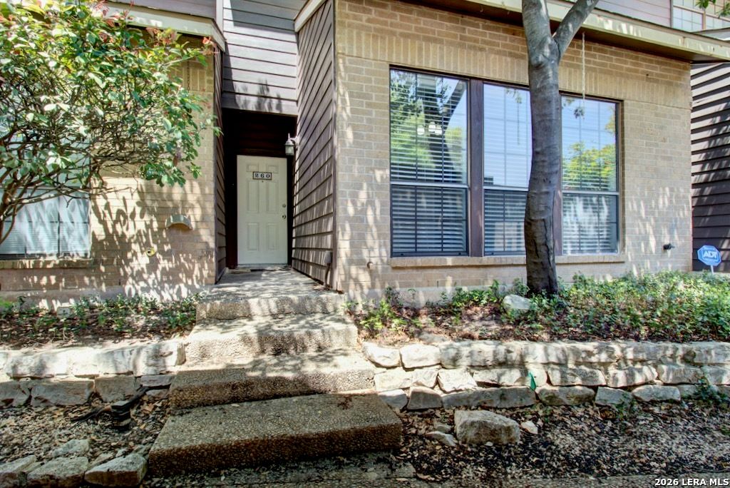 8633 Datapoint Dr Apt 260, San Antonio, TX 78229