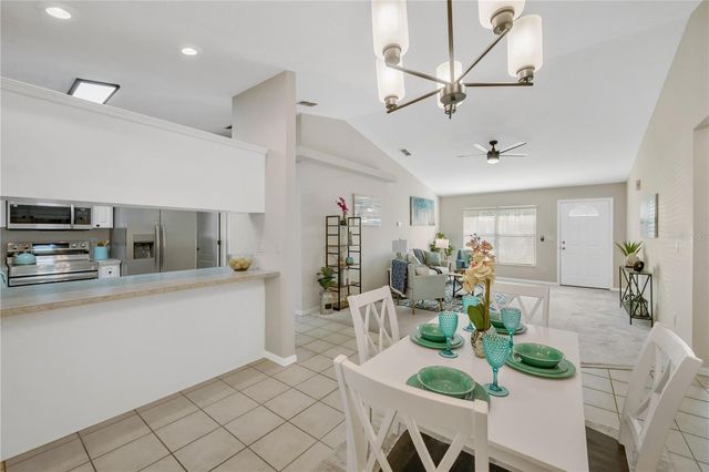 909 N MOBLEY STREET, Plant City, FL 33563